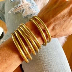 All weather bracelets-set of 7 gold